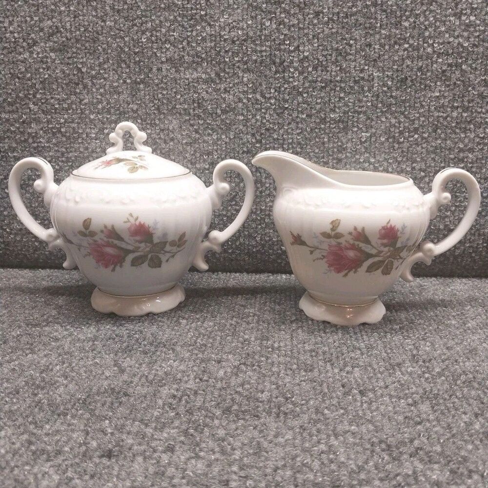 Vintage Royal Rose Fine China Japan Creamer & Sugar Bowl Set Pink Roses